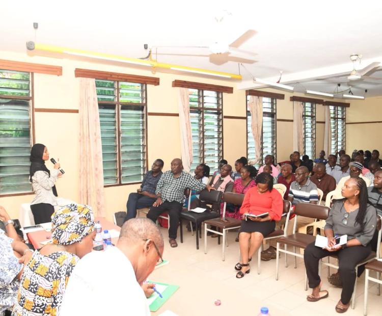 community members participating in the ongoing public hearing on forest bill